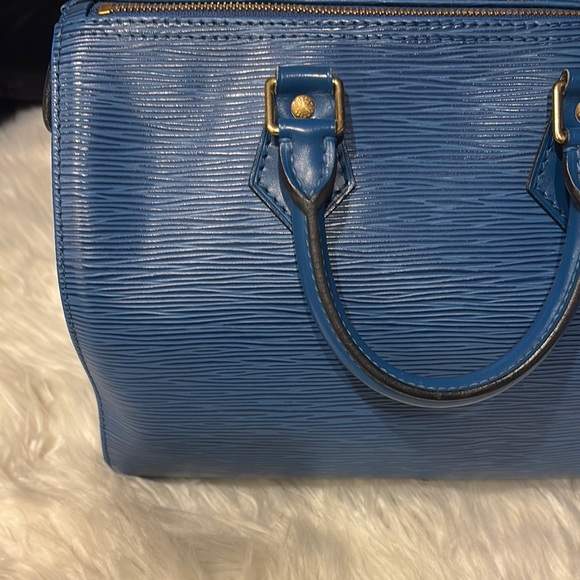 Louis Vuitton Blue Women's Bag - Picture 3 of 13